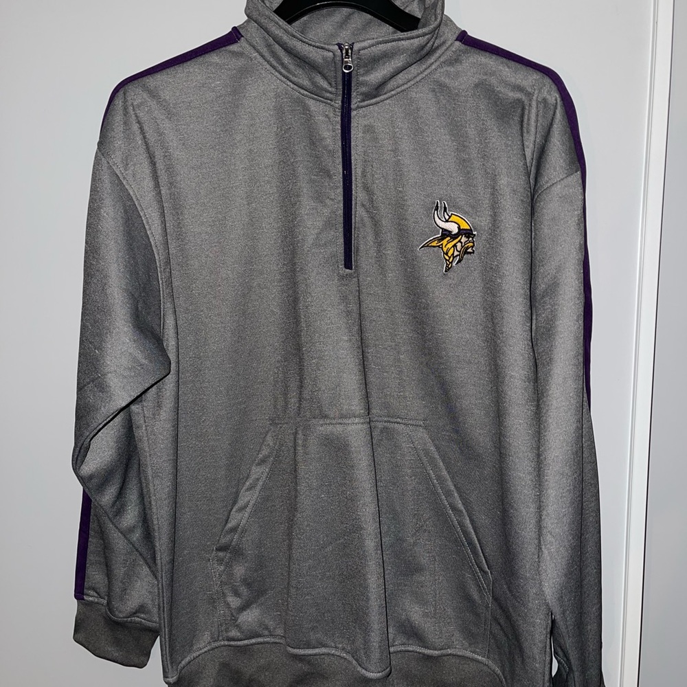 Fanatics brand Minnesota Vikings jacket. New with tags.